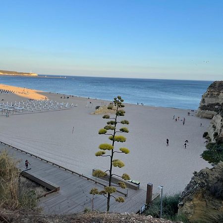 No More Snow, 300 M From The Beach, King Size Bed, Fast Wi-Fi Portimão Eksteriør billede