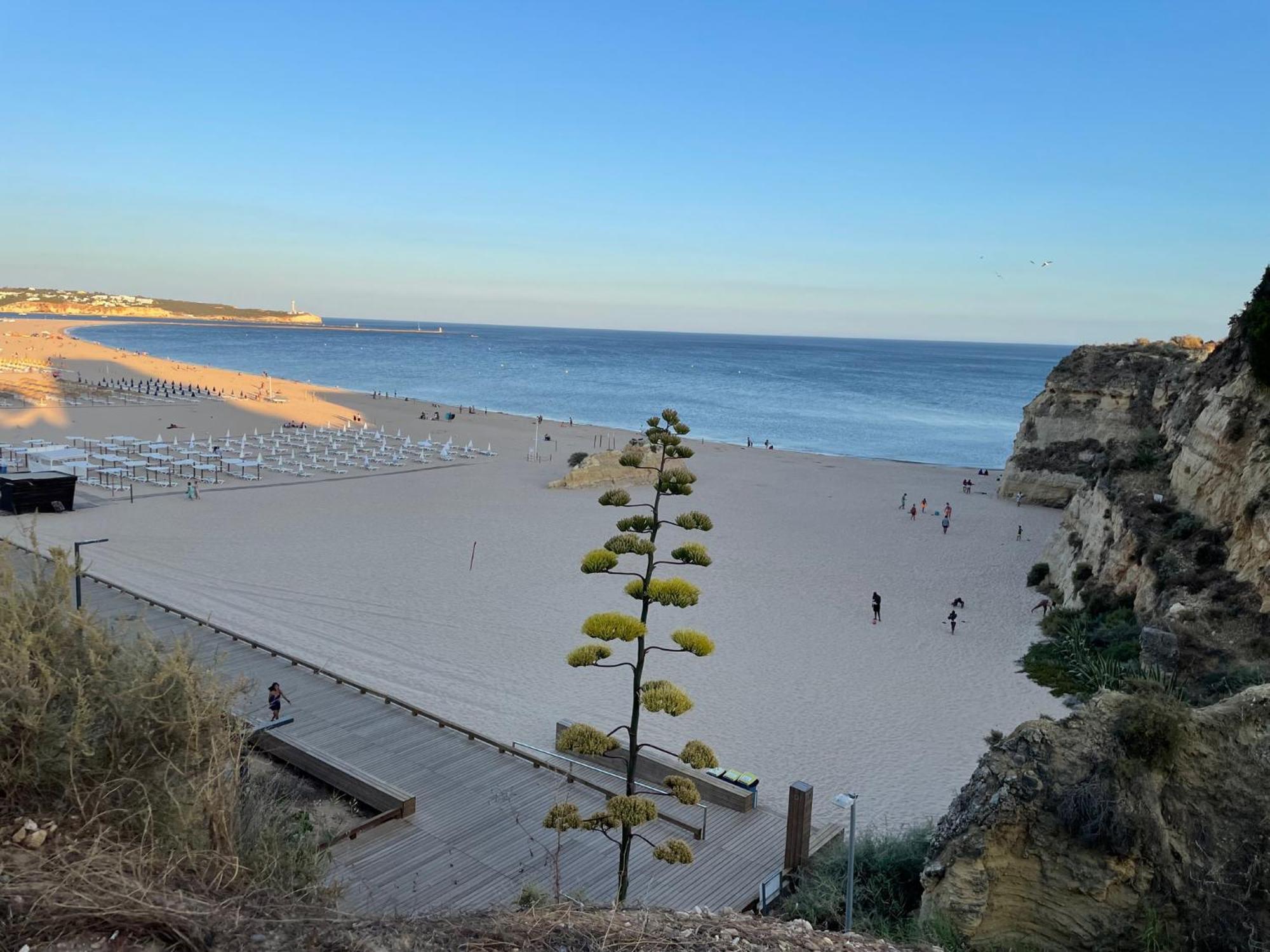 No More Snow, 300 M From The Beach, King Size Bed, Fast Wi-Fi Portimão Eksteriør billede